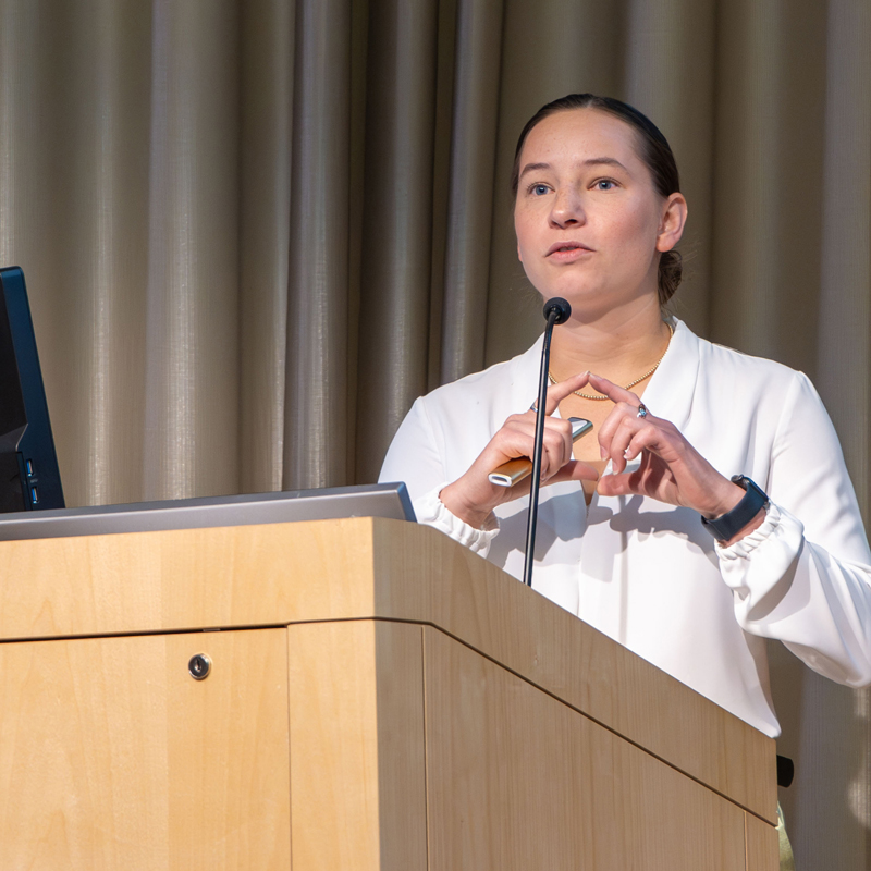 Fourth year MCP student Gabrielle Rozumek (Prasov Lab) presents 'Unlocking the secrets of small eyes: using a humanized mouse to model eye size disorders' and wins the 2023 Best Oral Presentation.